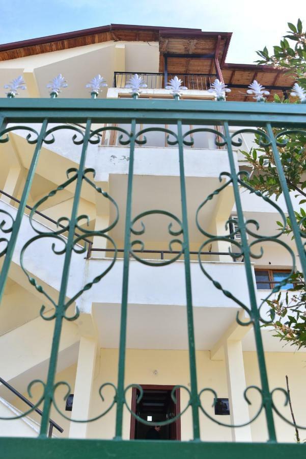 Hotel Villa Ago Përmet Extérieur photo